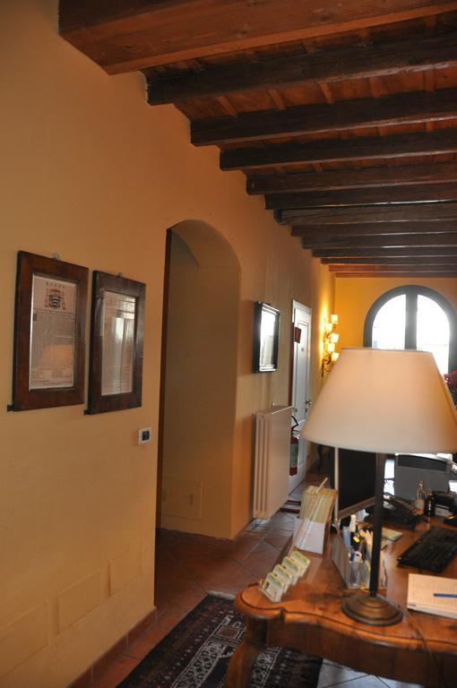 Piazza Nova Guest House Феррара Экстерьер фото