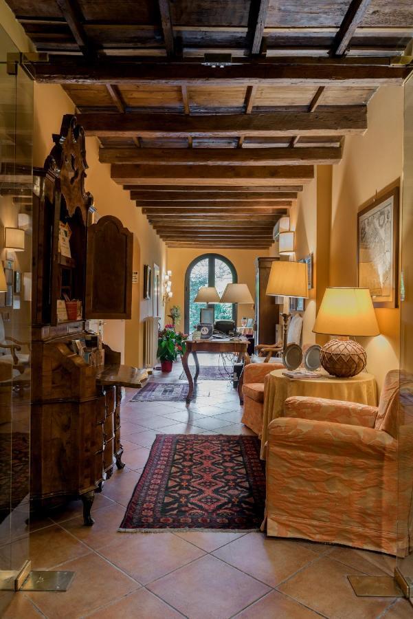 Piazza Nova Guest House Феррара Экстерьер фото
