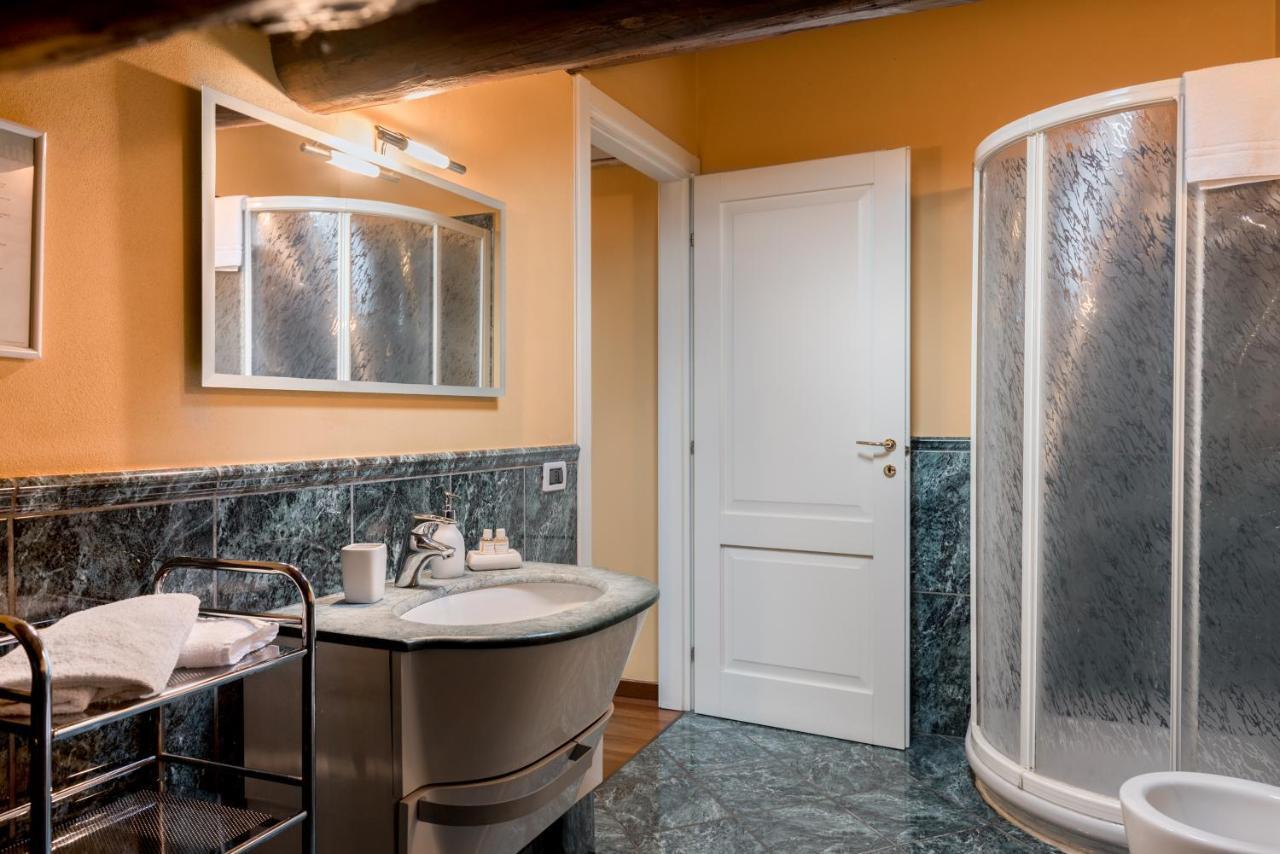 Piazza Nova Guest House Феррара Экстерьер фото